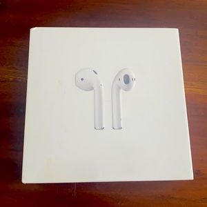 Apple Generation 2 AirPods brand new